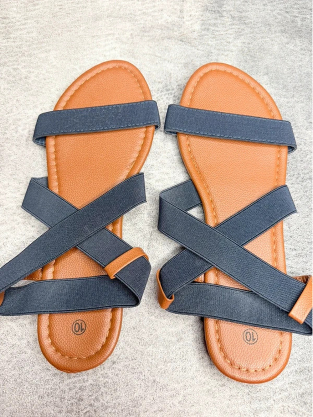 Womens Navy Blue Elastic Crisscross Strap Flat Sandals Cognac Footbed Size 10
